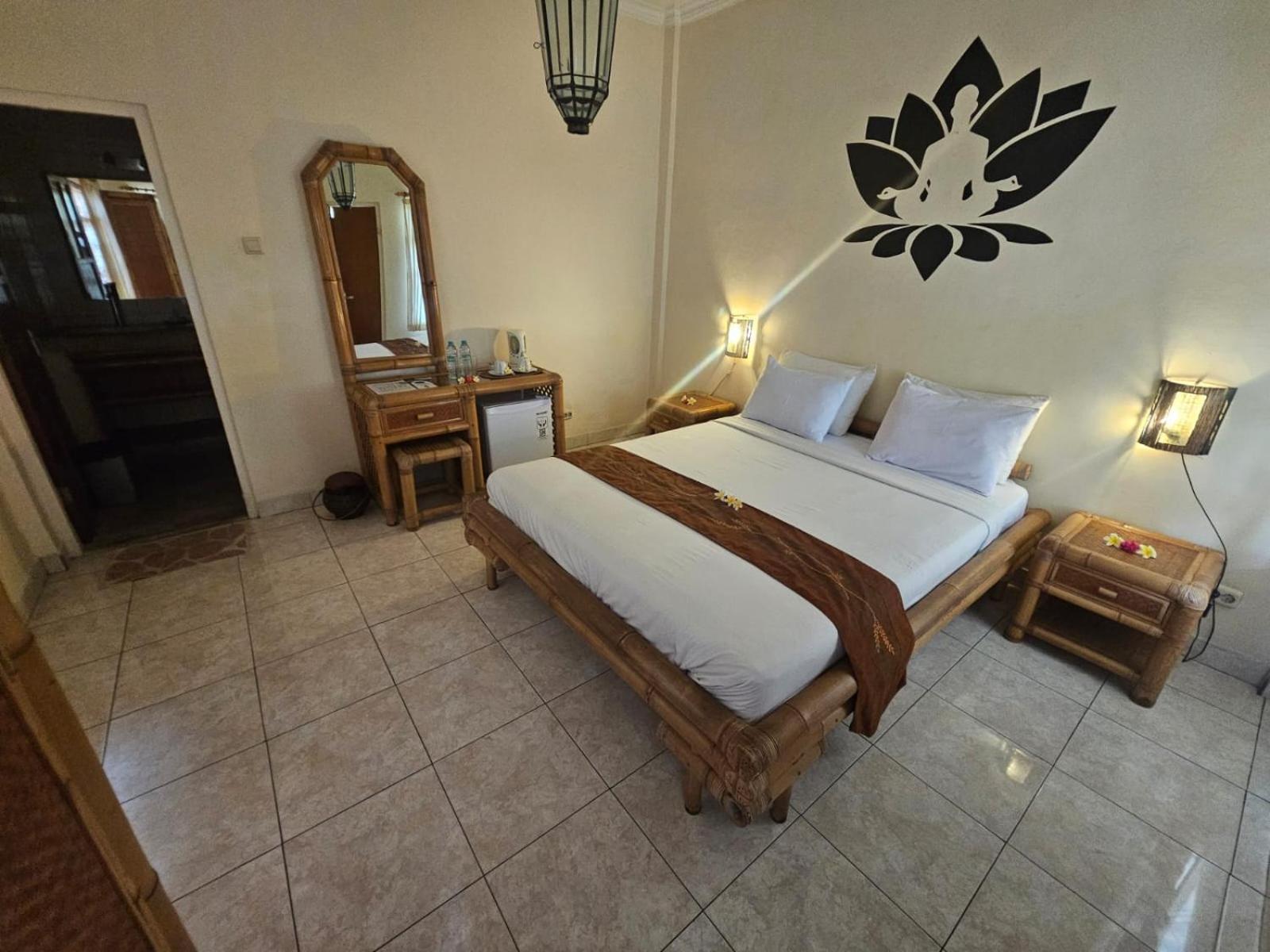 Hotel Chonos Lovina Kültér fotó