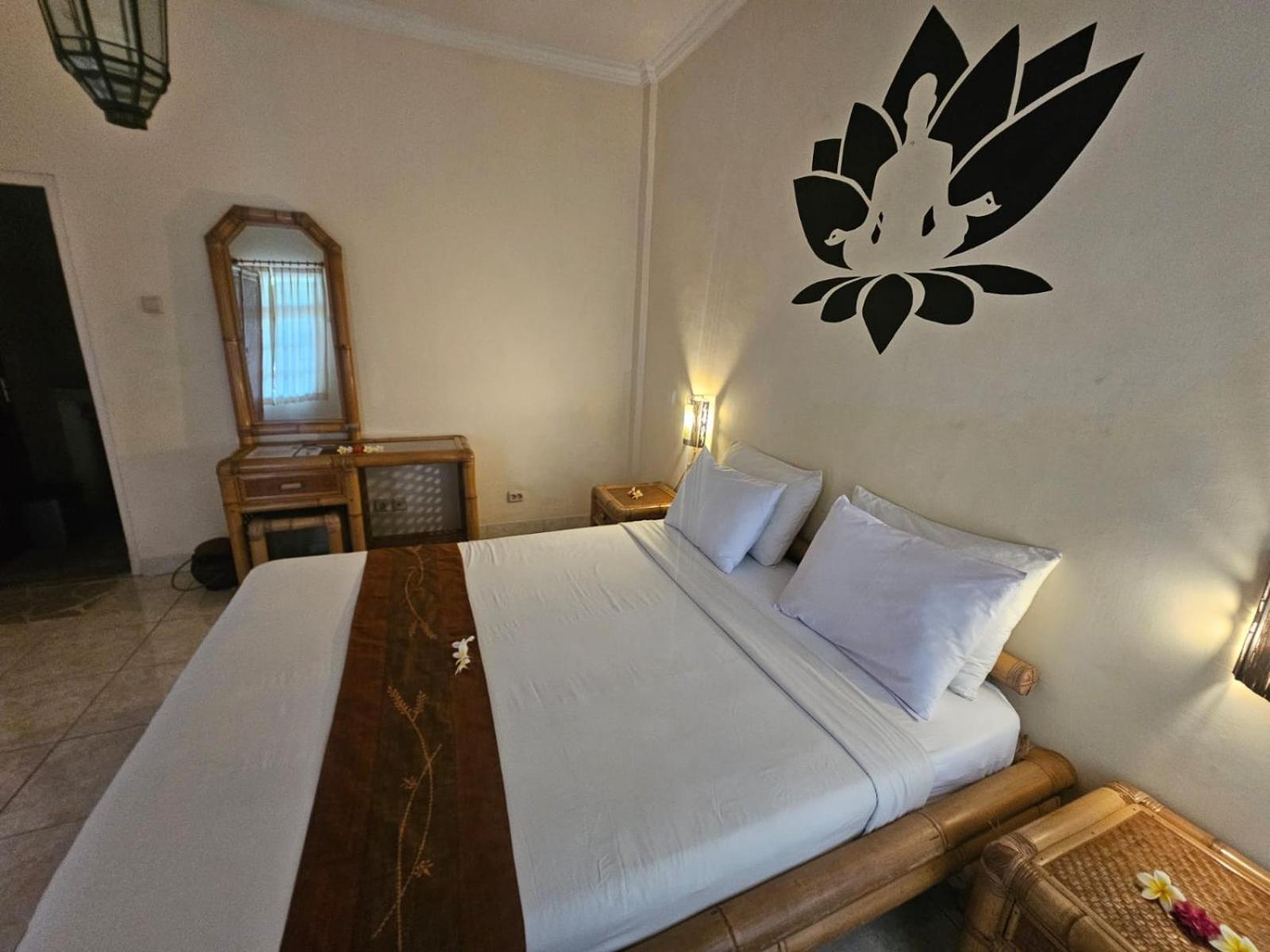 Hotel Chonos Lovina Kültér fotó